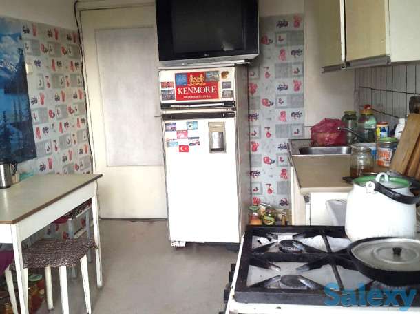 Метро Ойбек (напротив Angels Food), Улица Афрасияб 41 