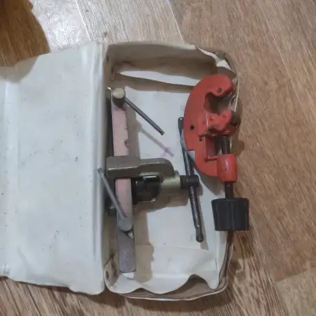 Вальцеватель и труборез, фотография 1