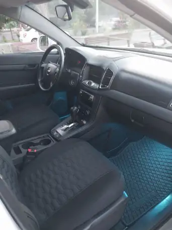 Продаю каптиву 2,  2011 года с пробегом 210тыс., фотография 4