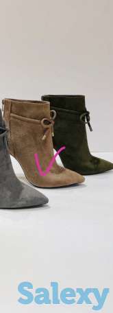 Женская обувь в ассортименте, фотография 4