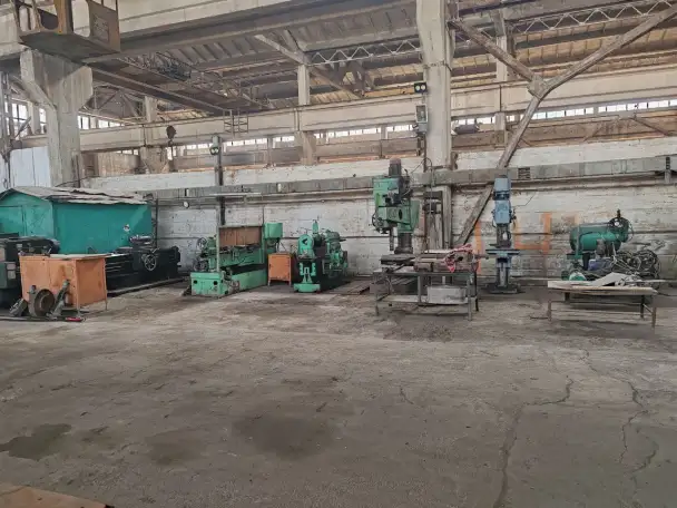 Производственная база в хорошей локации, Бектемирский Район, фотография 7