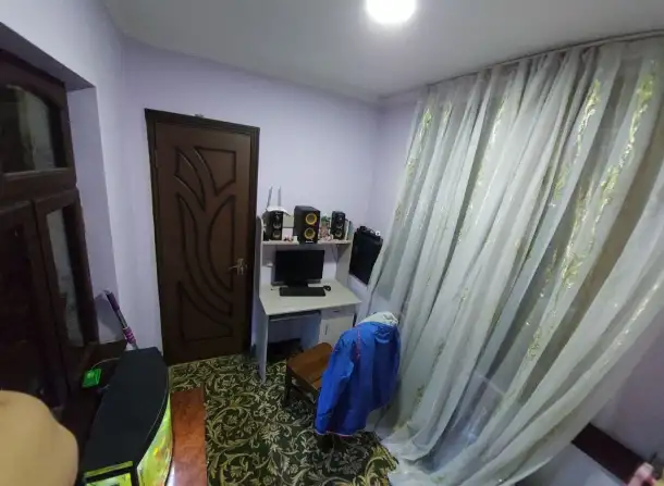 Продаю 4-х комнатную квартиру переделанную в 6-ти комнатную., фотография 10