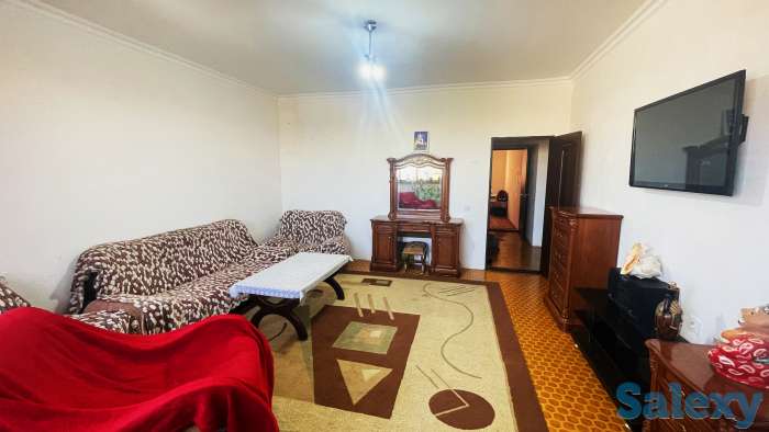 Продаю квартиру, Яшнабадский район, улица Мирзо Улугбек, фотография 2