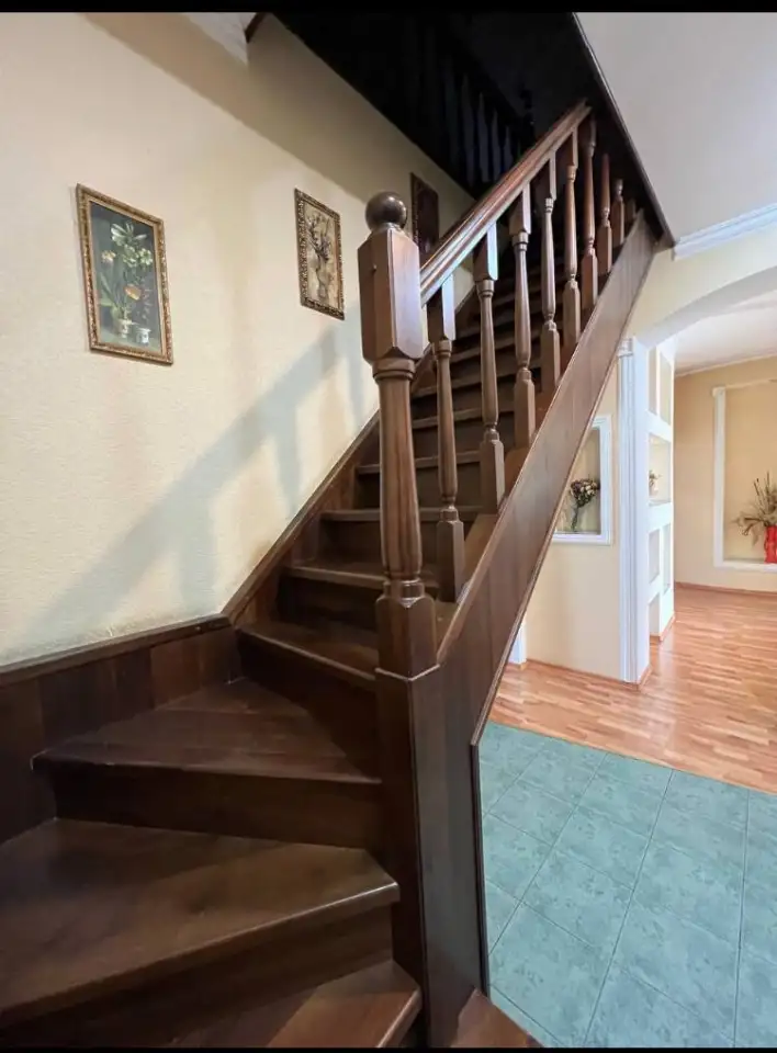 Двухуровневая 3 ком 260 м.Гостиница Россия, фотография 1