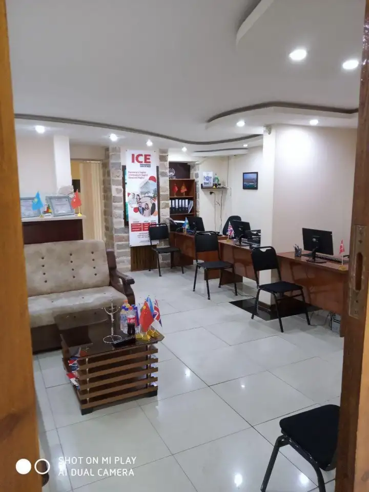 Новомосковская от владельца помещение , можно под офис, неж фонд 1 этаж вдоль дороги, фотография 10