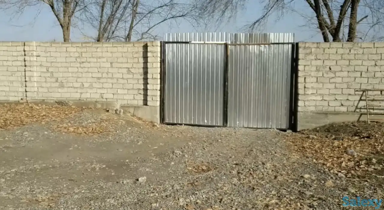 Сирдаре сувни буйида ер сотилади, Сирдарё вилояти Сирдарё тумани Шоликор МСГ, ул. Донгдор, дом 9, фотография 1