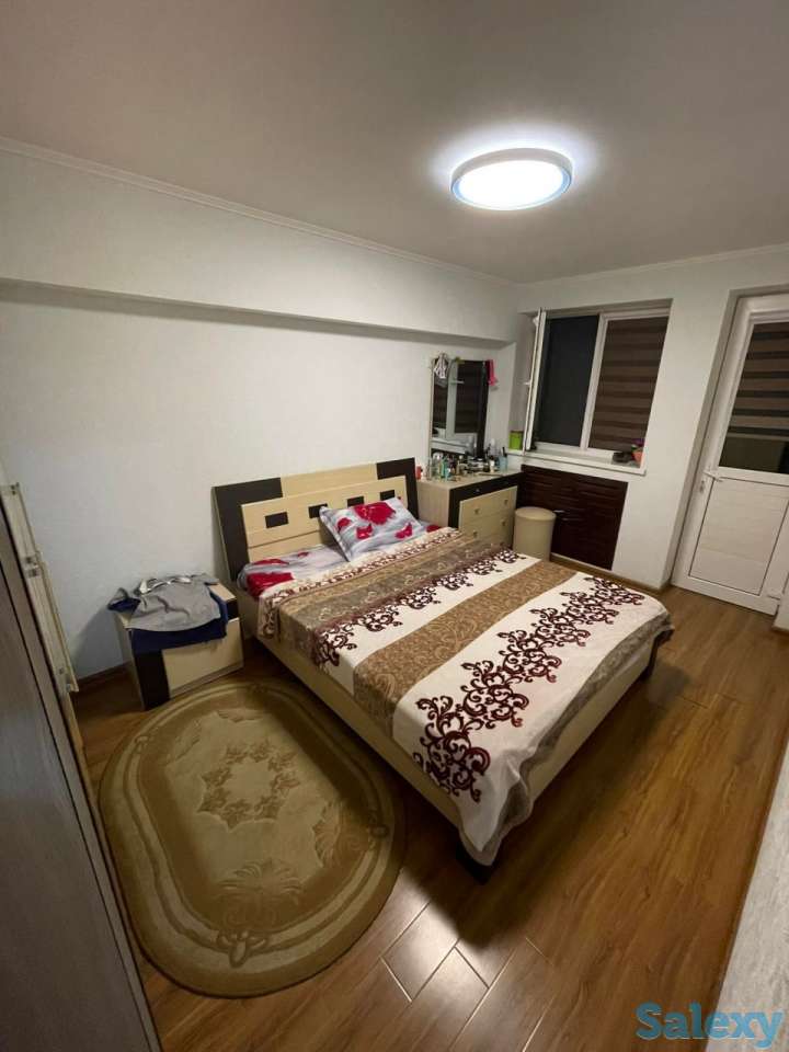 Ц-5 продаётся отличная квартира - 4 переделанная в 3, фотография 9