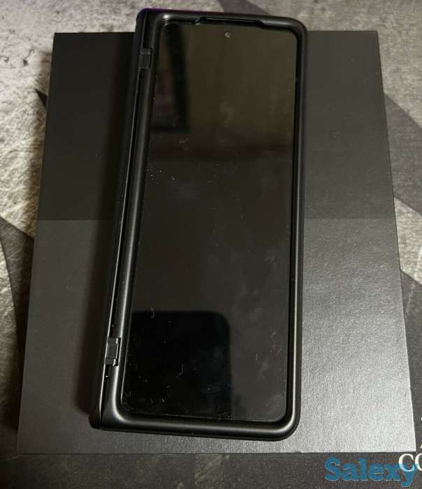 Apple iPhone 13 Pro Max (512GB)-Samsung Galaxy Z Fold3 5G 512GB, фотография 2