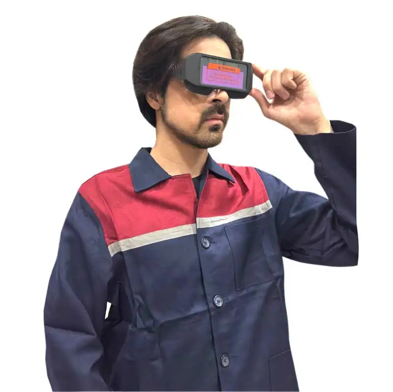 Спецодежда, летняя спецодежда, производство спецодежды, жилетки, каска, одежда для сварщиков, фотография 3