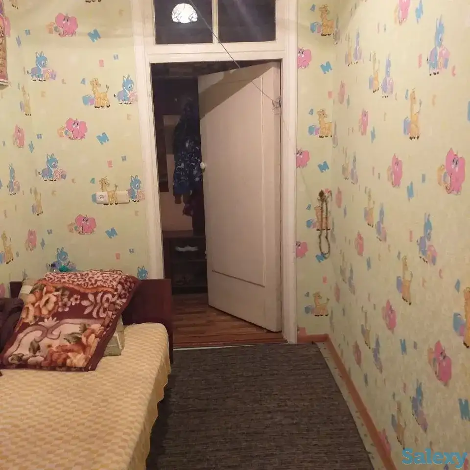 Продаётся 2х комнатная переделанная под 3х комнатную квартиру, фотография 2