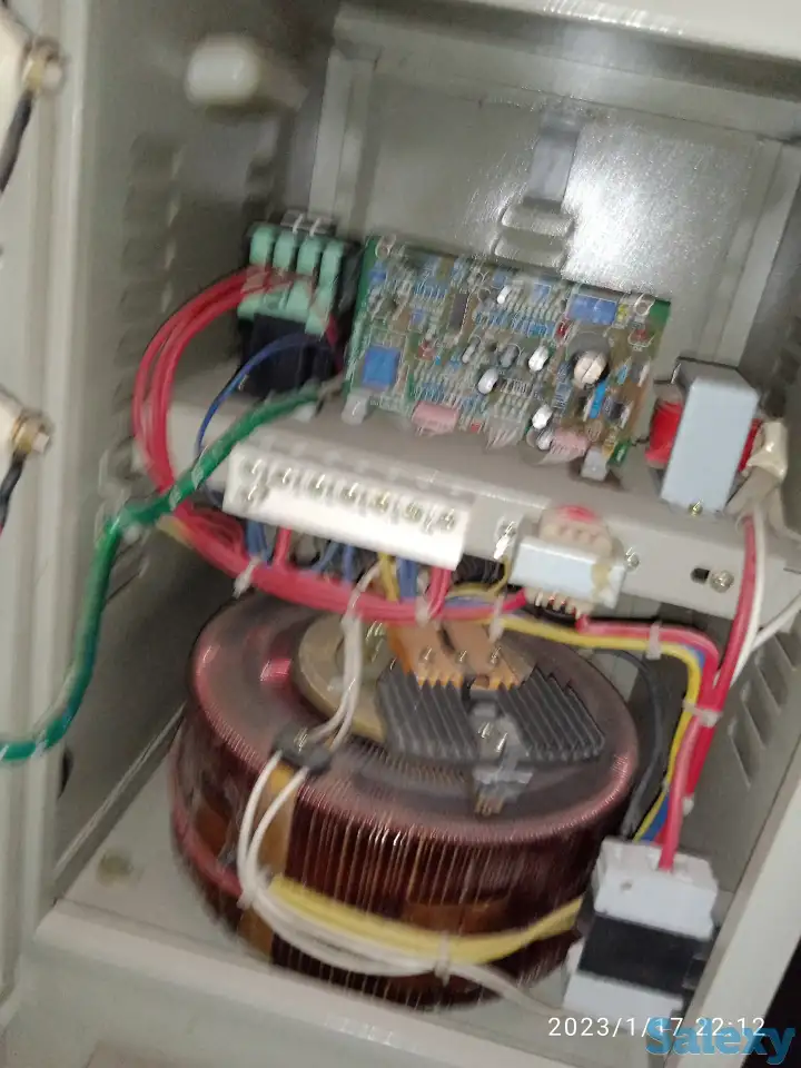 Продам стабилизатор напряжения электричества SVC-15000VA, фотография 2