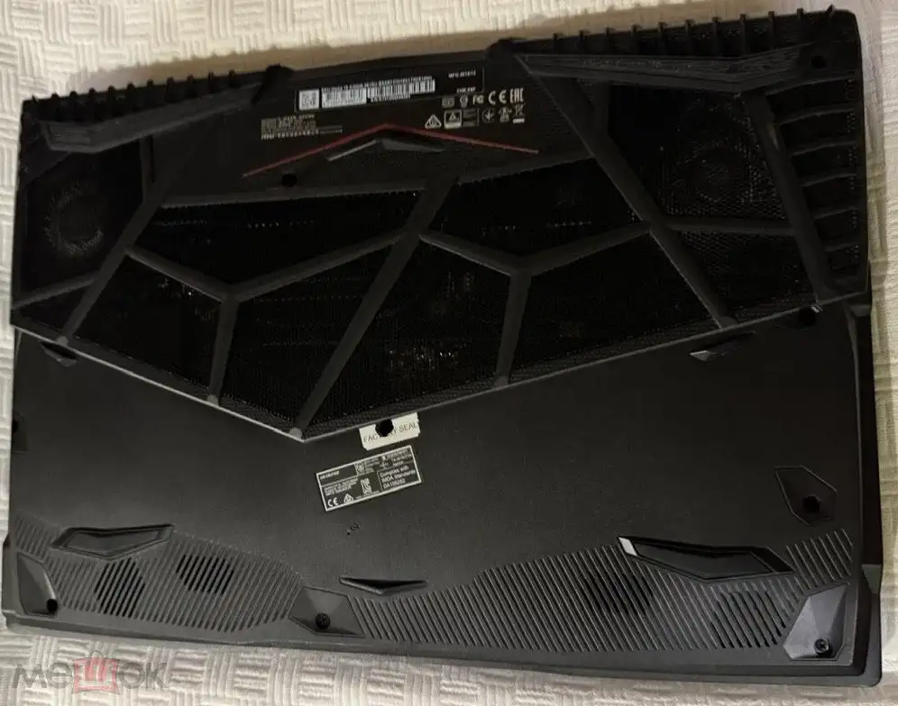 Ноутбук MSI, фотография 3