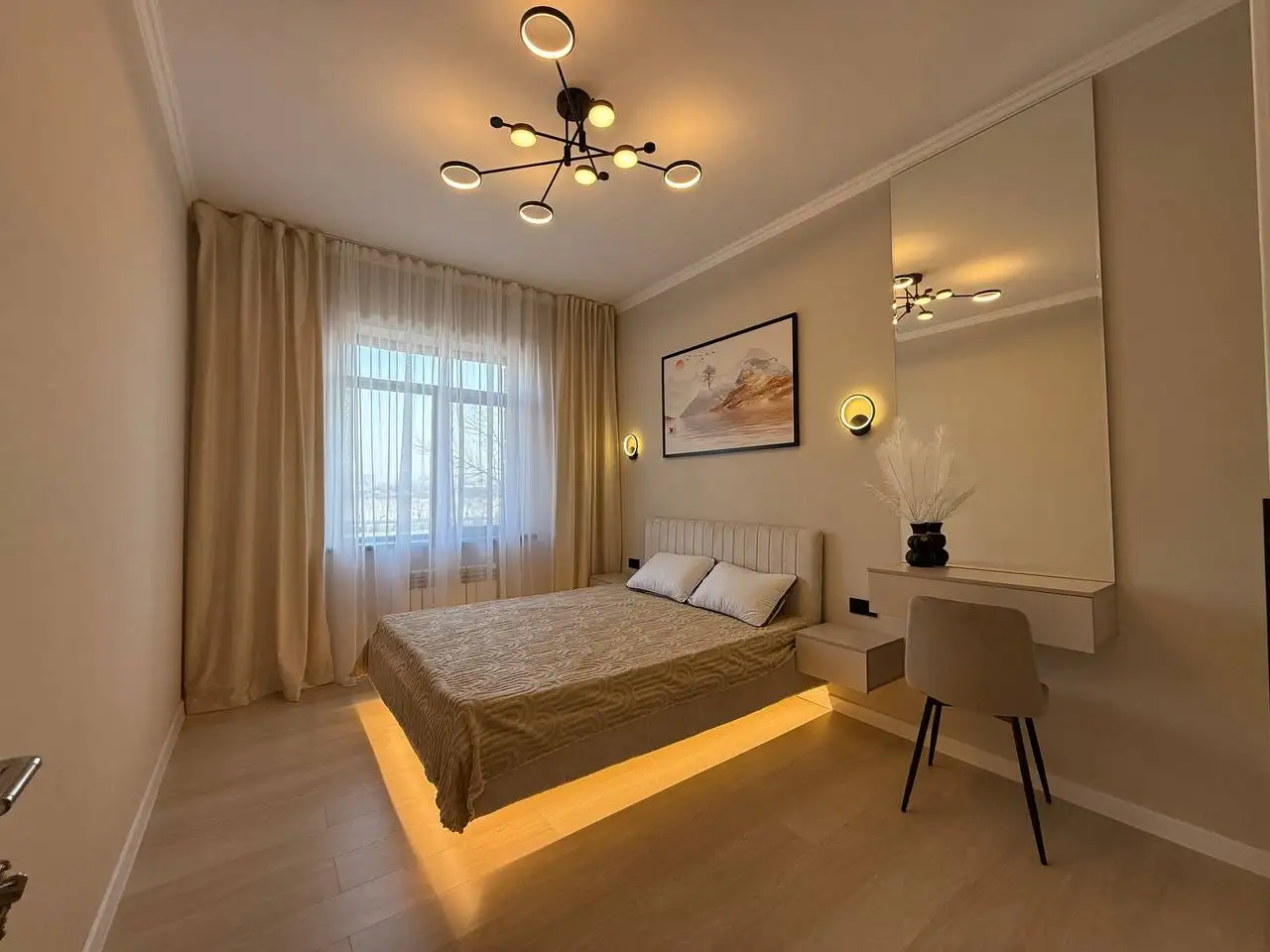 Продам новый евролюкс 2/3/5 улМироншох жкГолден хаус 51кв.м, фотография 3