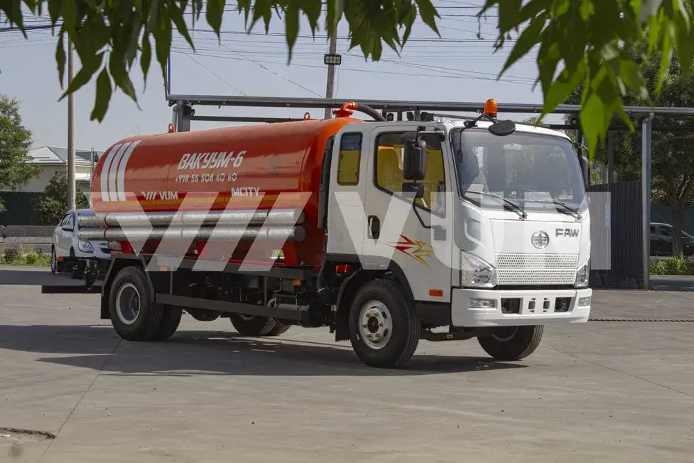 Ассенизационный автомобиль 6m FAW Tiger V, фотография 1