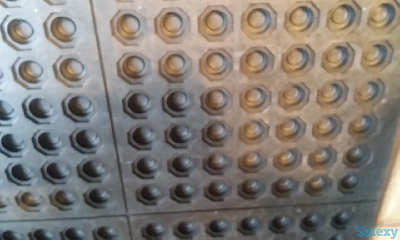 резиновые перфорированные противоскользящие коврики, фотография 3