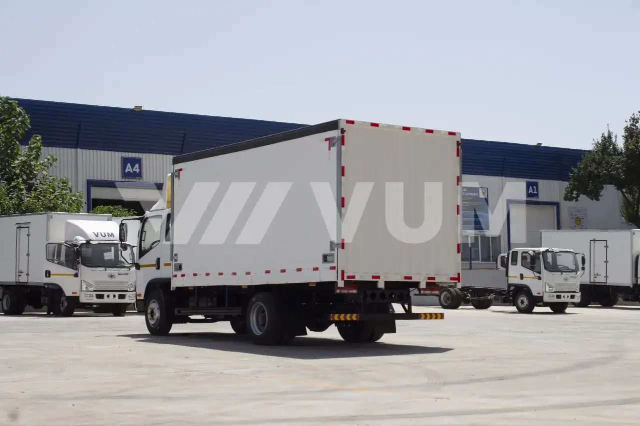 Автофургон шторно-тентовый FAW Tiger V 7 т дизель, фотография 5