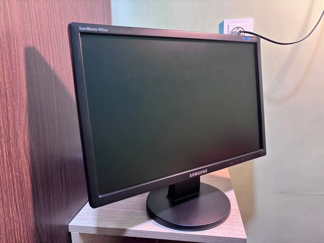 Продам свой Samsung SyncMaster 943NW 19, фотография 1