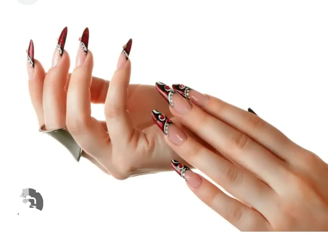 Обучение наращиванию ногтей, фотография 1