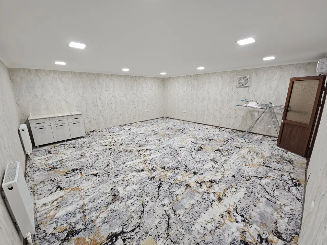 Продаётся офис 50м2 Ор-р Исмоил Гулрух, фотография 3