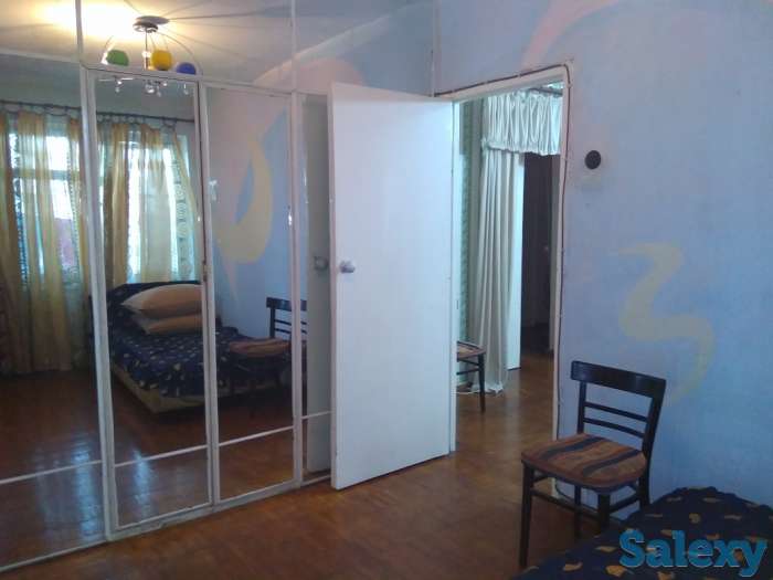 Продам свою трехкомнатную квартиру, Чиланзарский район. Массив Домбробад. ул.Наккашлик 9 кв50, фотография 2