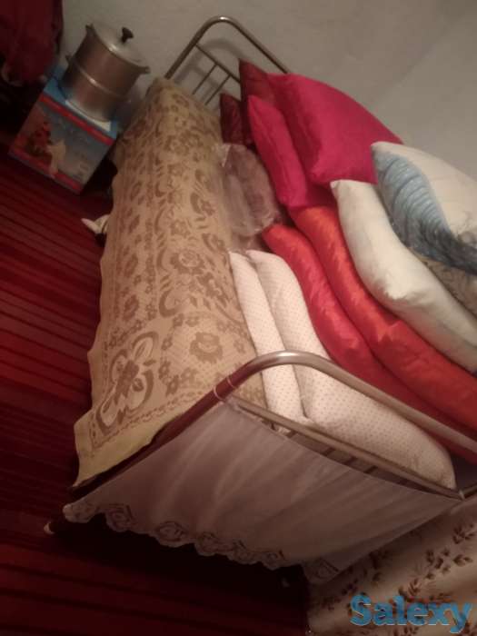 Диван с креслами и жел.кровати, фотография 2