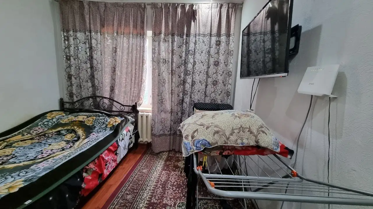 Продается своя квартира центре Ташкента метро Шахристан Юнусабаде 3/3/4 кирпичный дом, фотография 7