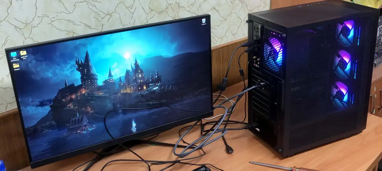 Игровой ПК  Монитор 320Гц  беспроводные клавиатура и мышь, фотография 1