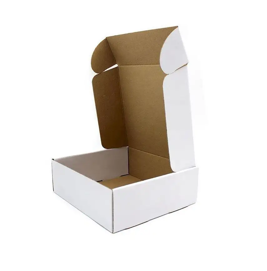 Готовые крафт и белые коробки с крышкой, фотография 3