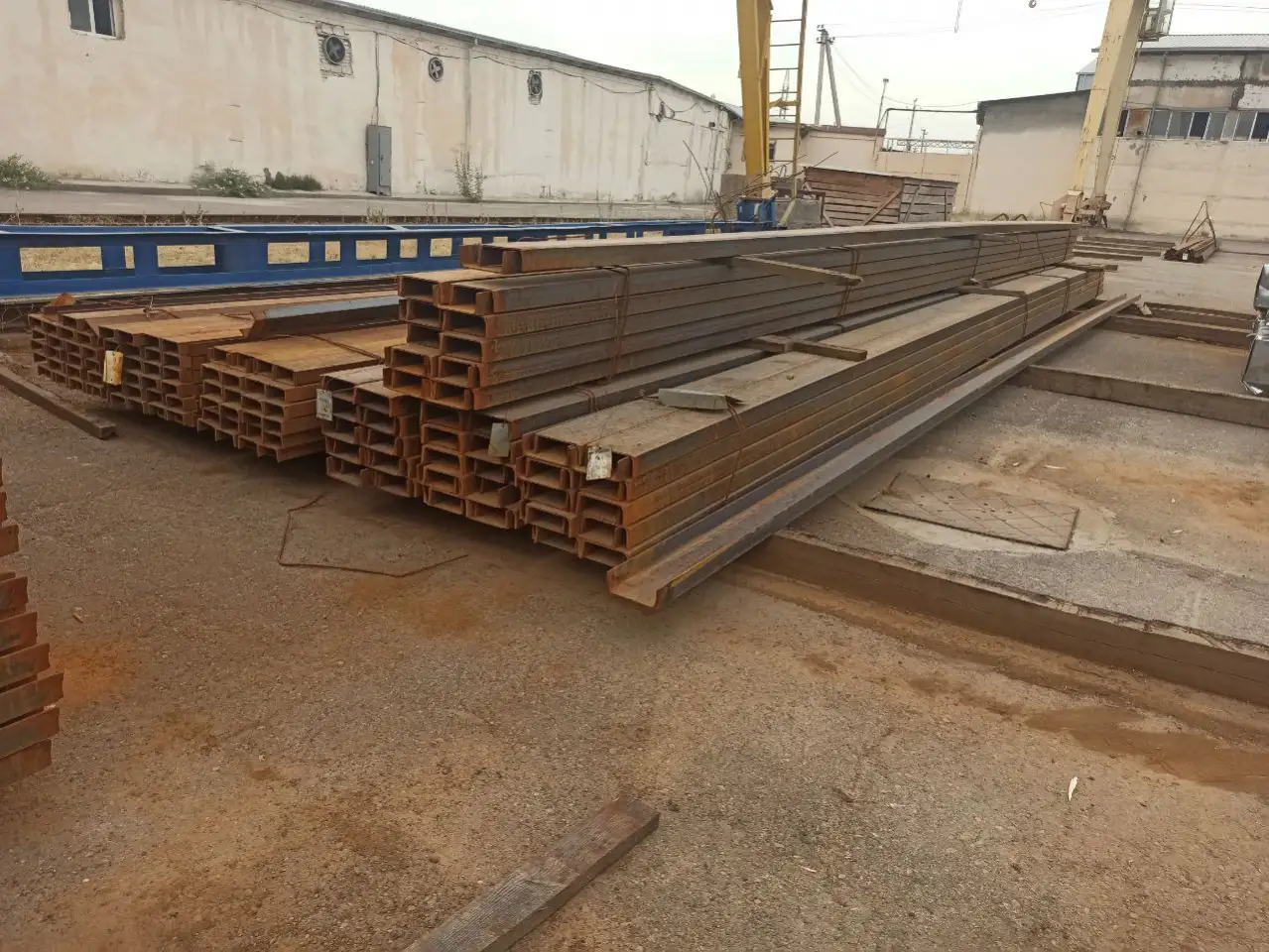 Швеллер стальной ПУ, фотография 2