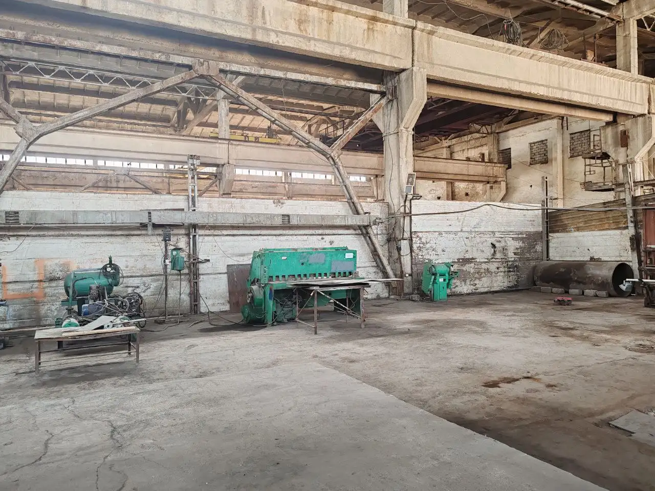 Производственная база в хорошей локации, Бектемирский Район, фотография 8