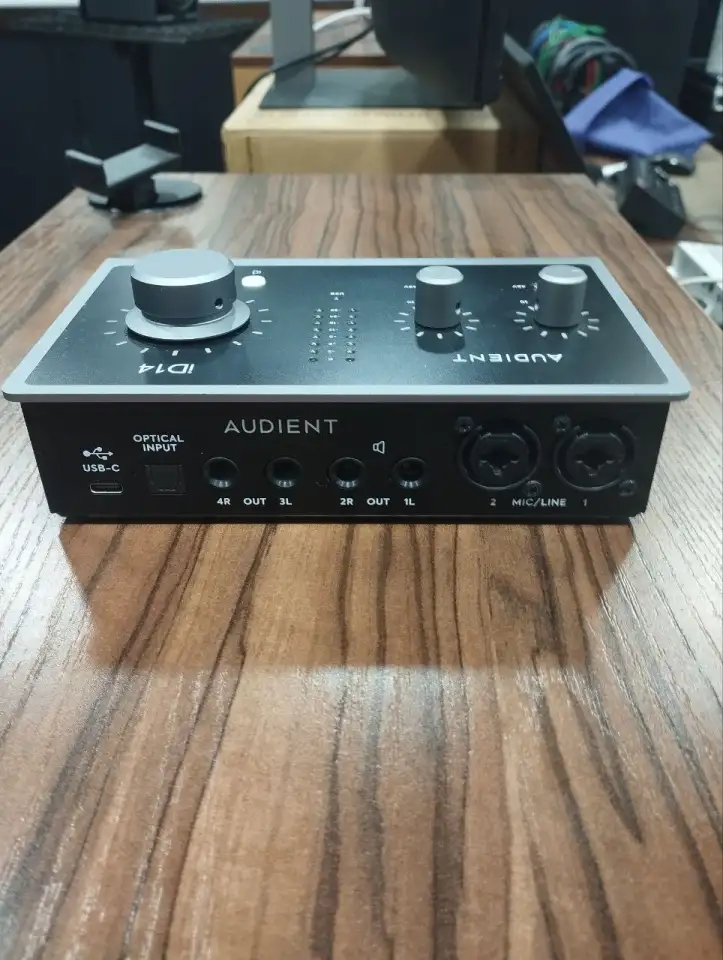 Audient ID14 Звуковая карта, фотография 3