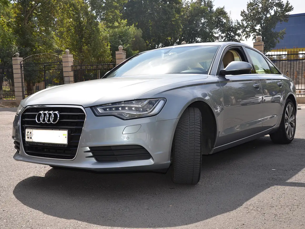 Продается Audi A6, фотография 2