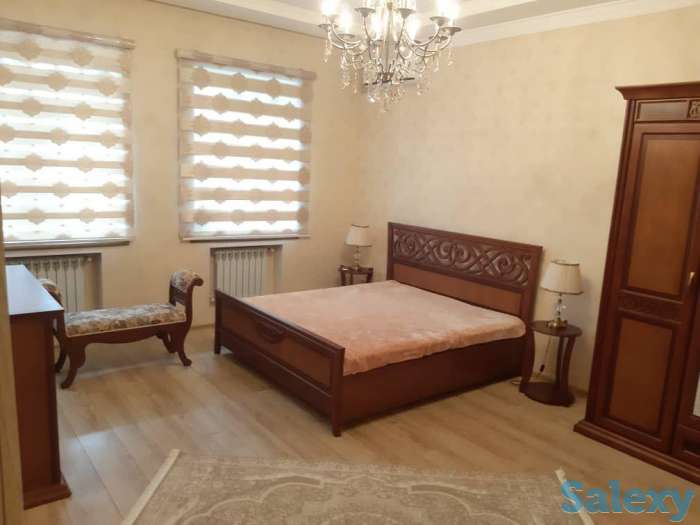 Сдается великолепная и элегантная 3 - х комнатная квартира, в 2-х этажном габусовском доме, фотография 2