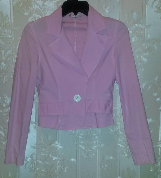 Продаются недорого новые женские костюмы и пиджаки, фотография 2