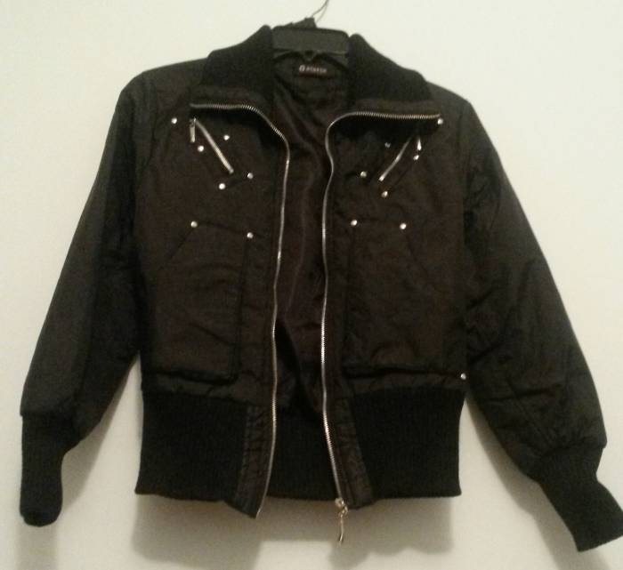 Продаются недорого новые женские костюмы и пиджаки, фотография 3