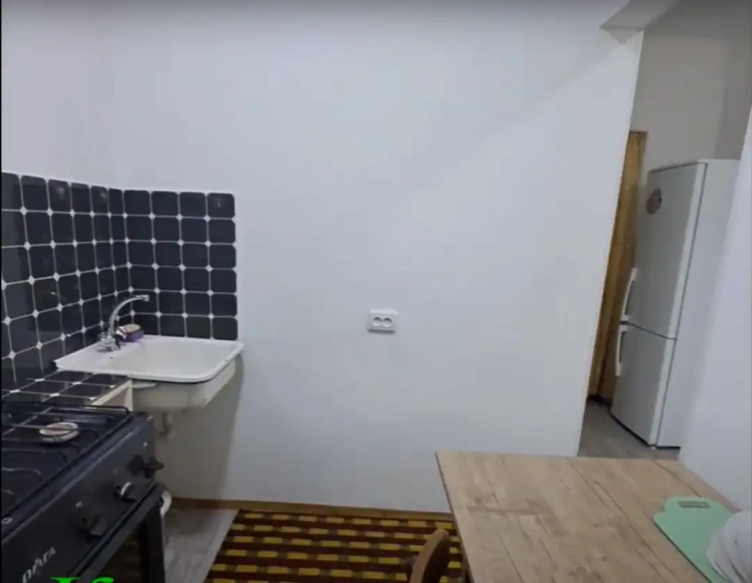 Однокомнатная кирпич 1 этаж 34 квм галерейка, Сергели-2, фотография 5