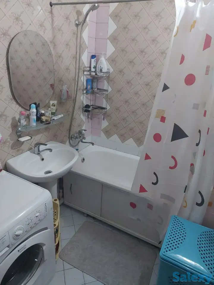 ул.Нукус,бутик Гламур,3-комнатная,4/9,75 м²,ремонт,мебель,техника, фотография 5