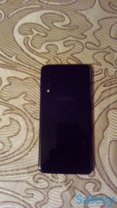 А 7 самсунг черний год 2018, фотография 1