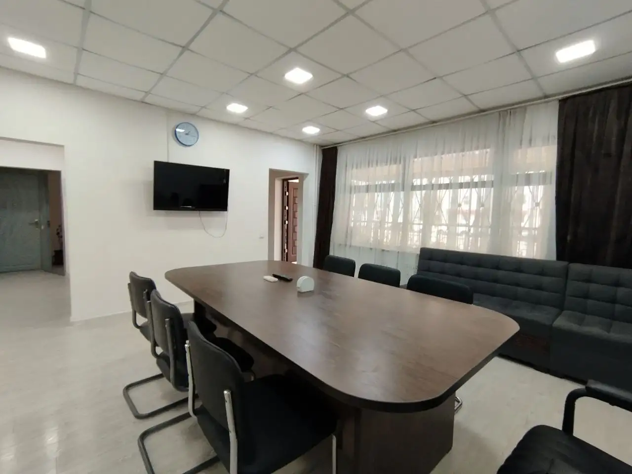 Сдам офис в центре, ул. Нукусс 4, фотография 4