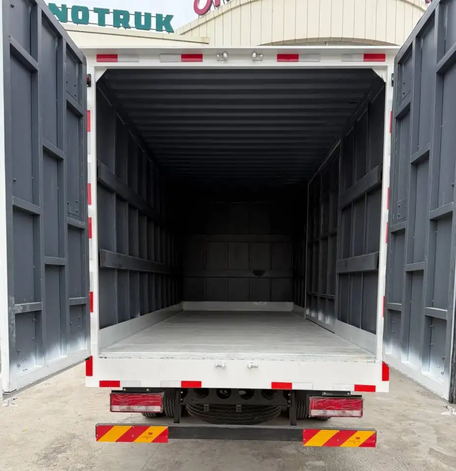 Автофургон изотермический FAW Tiger V, VUM1110 24,2 м3, фотография 6