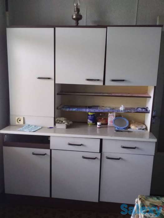 Стенка-горка, стол, стулья, кровать и шифоньер, фотография 4