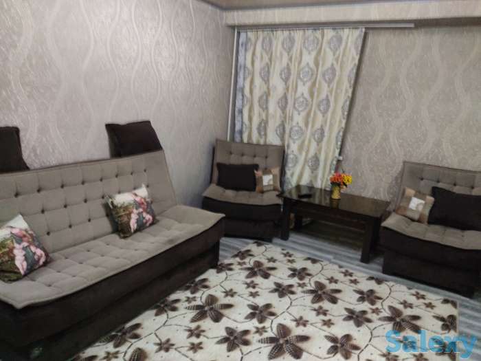 Сдам евро квартиру посуточно БЕЗ ЗАГСА, Ул. Корасув, дом 17А, фотография 1