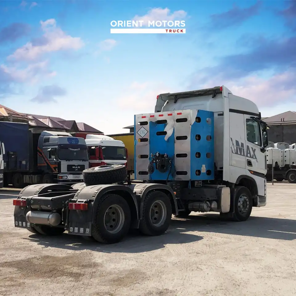 Седельный тягач Howo-Max 460 6x4 CNG  рессорная подвеска, фотография 4