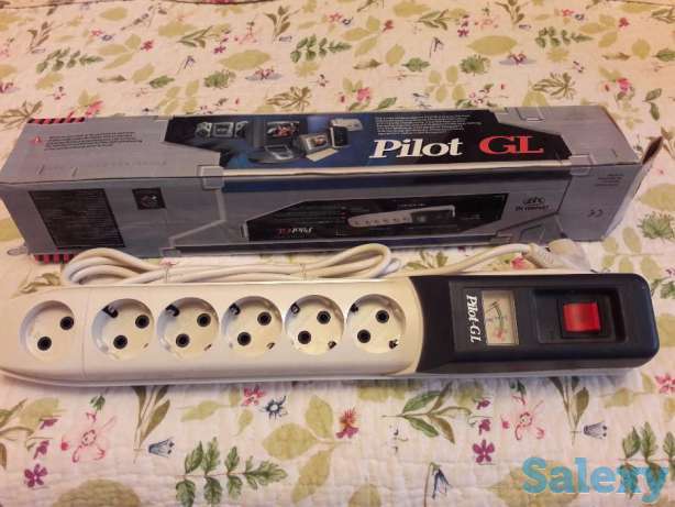 Сетевой фильтр с вольтметром, фотография 1