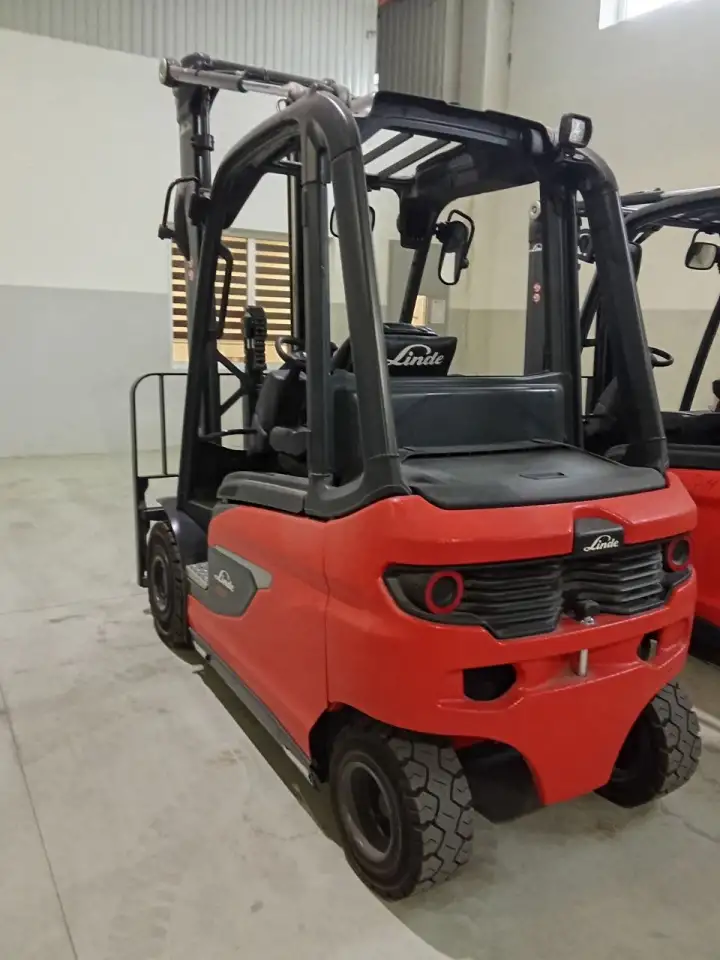 электропогрузчик Linde E 25, фотография 3