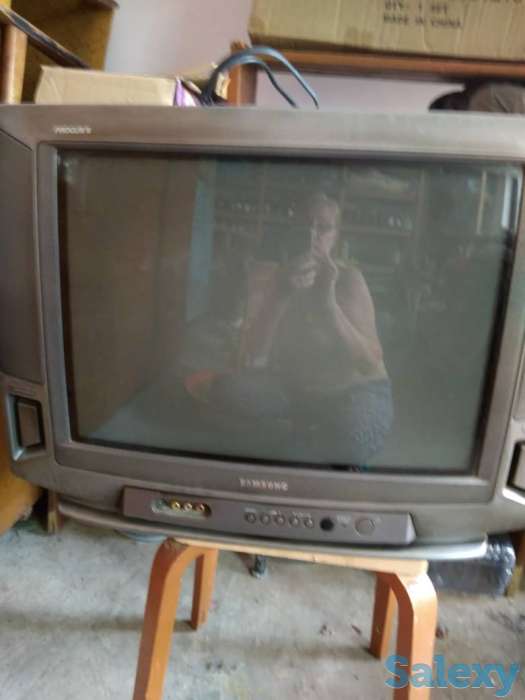Телевизор Samsung, фотография 1