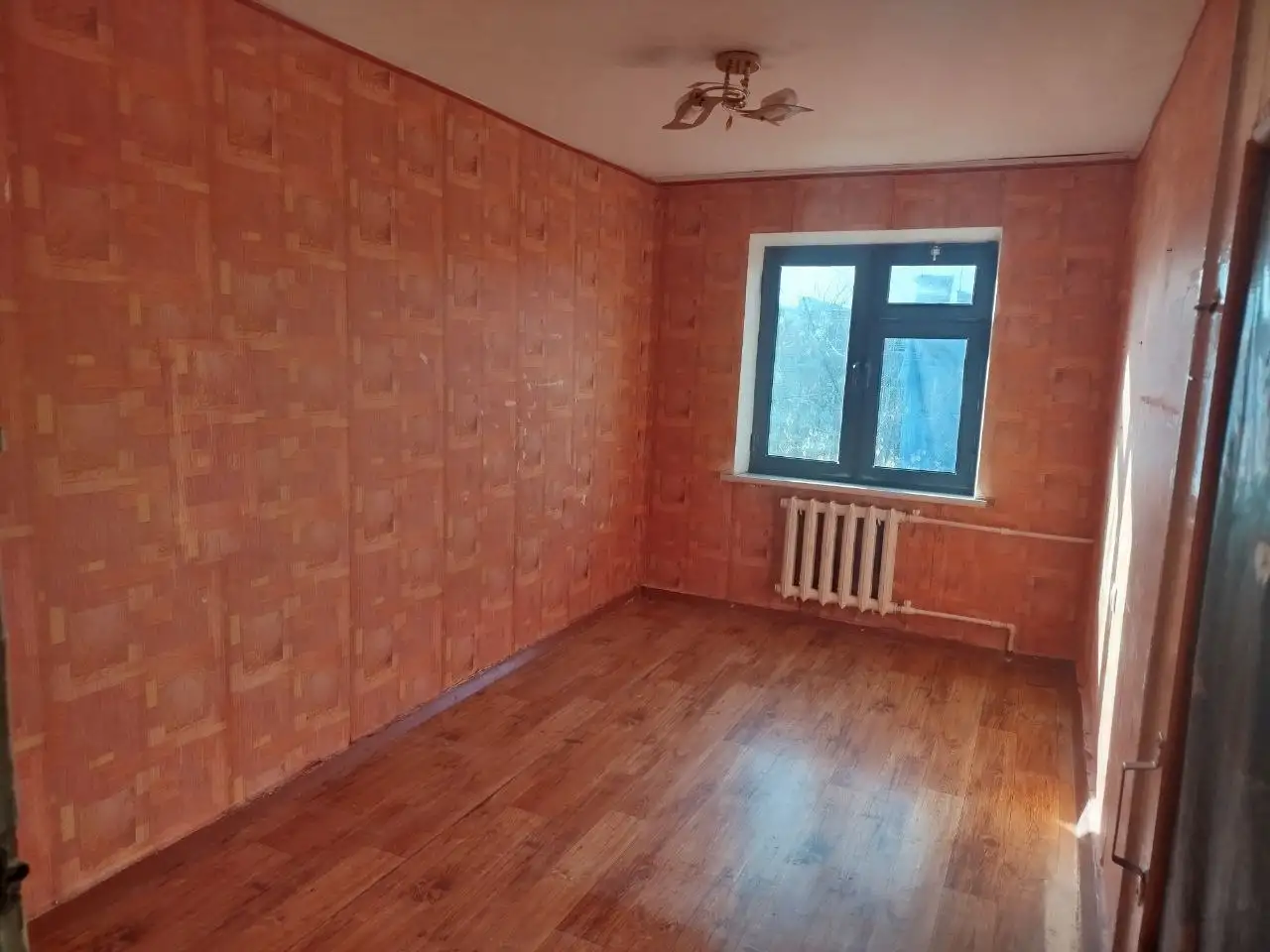 Продается трёхкомнатная квартира в Алмалыке, Старая автостанция, фотография 7