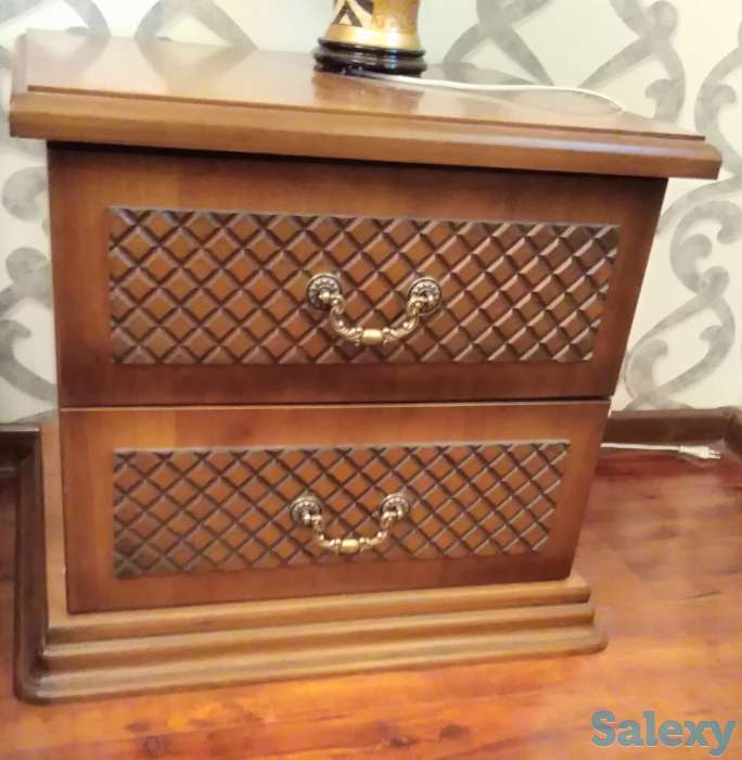 Роскошный спальный гарнитур в испанском стиле, фотография 4