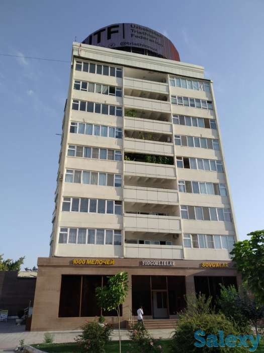 Продается СВОЯ 2х-комнатная квартира в знаменитом доме (с круговой световой рекламой на крыше) у метро Буюк Ипак Йули., фотография 2