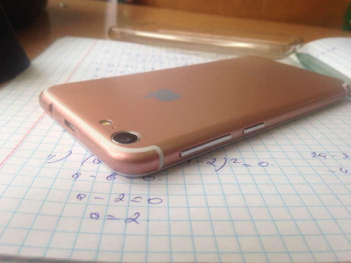 обмен или продам  iphone 7s Rose gold android, фотография 1